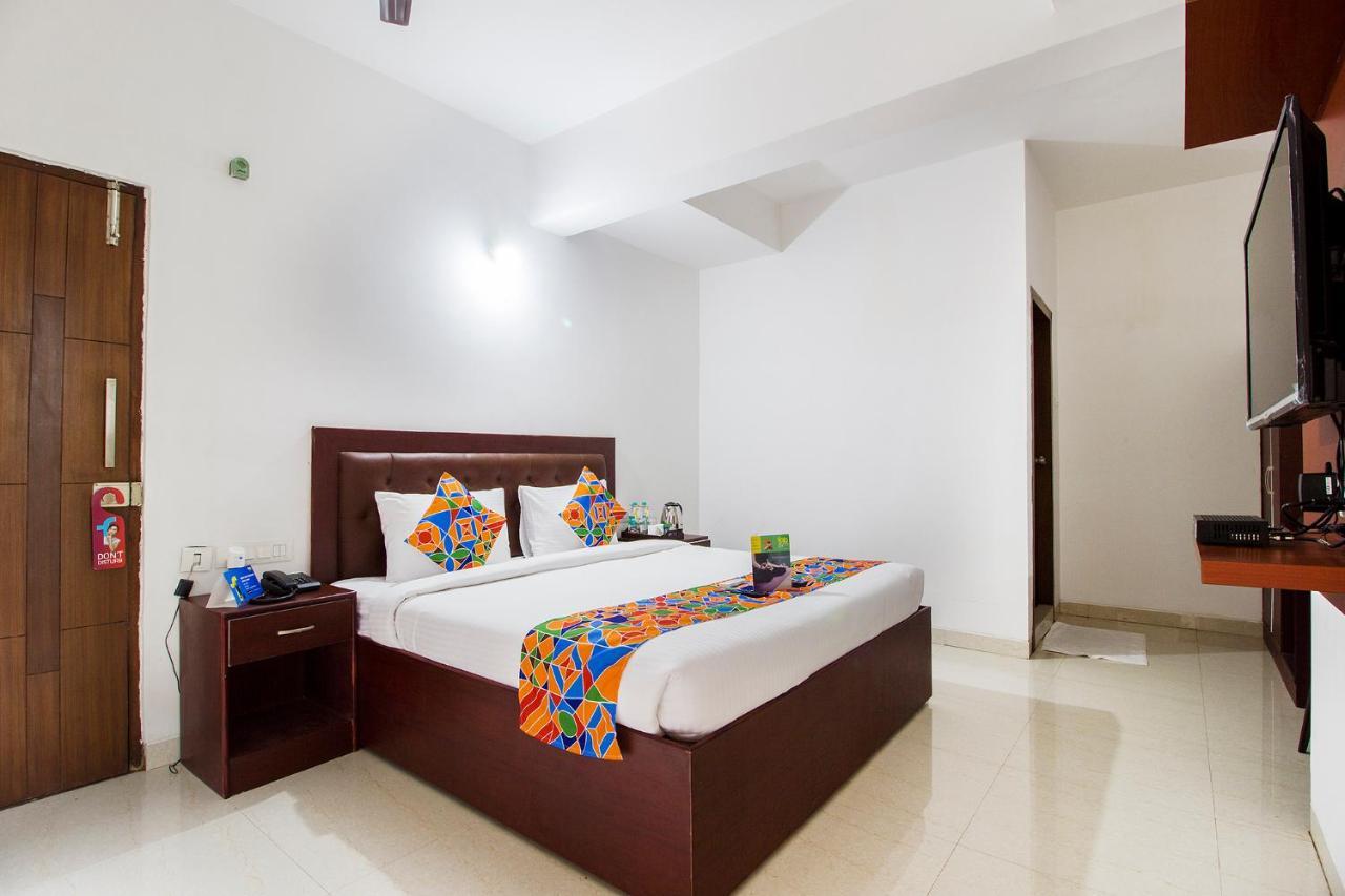 Fabhotel Limestone Aura Hyderabad Ngoại thất bức ảnh